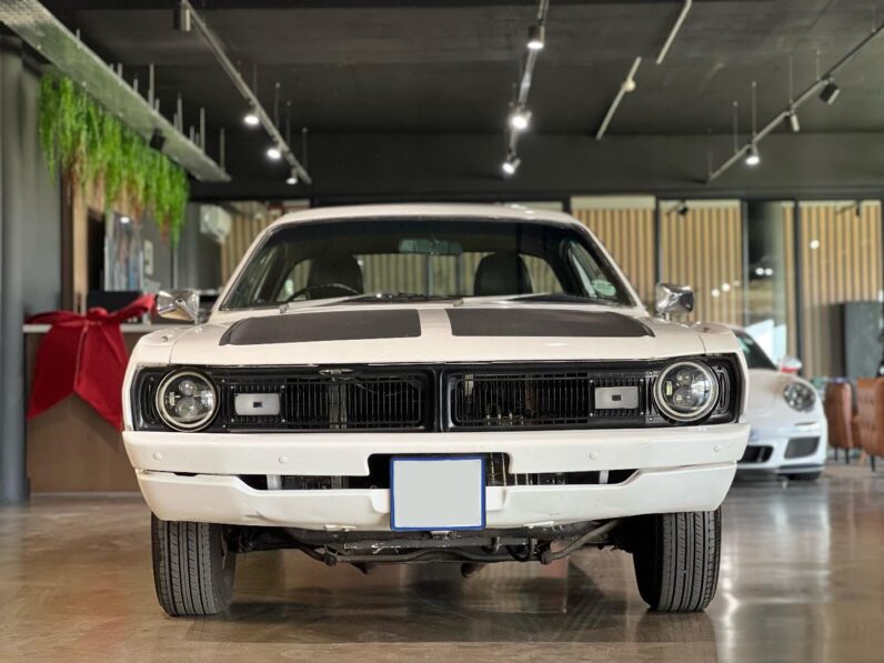 
								1980 Valiant Charger 5.7 L full									