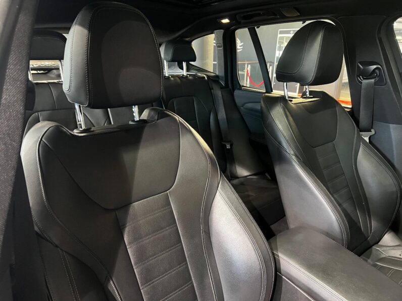 
								2019 BMW X3 M40d full									