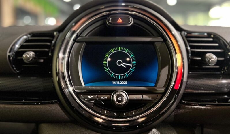 
								2020 MINI Clubman Cooper Clubman full									