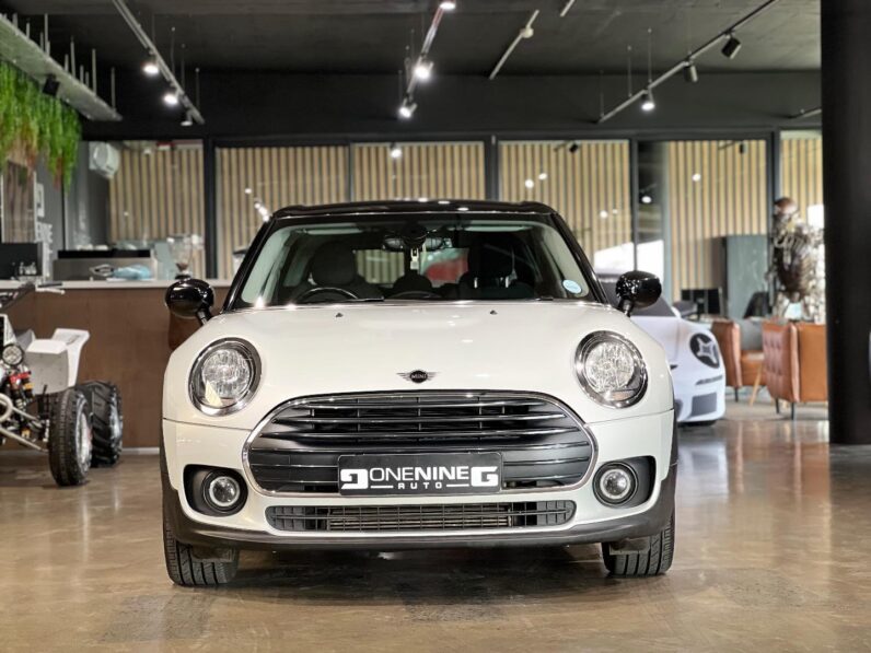 
								2020 MINI Clubman Cooper Clubman full									