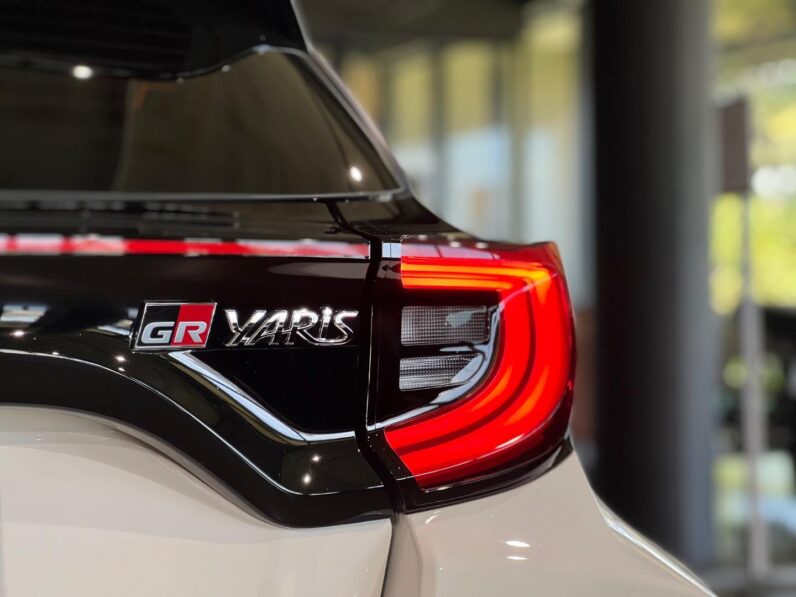 
								2021 Toyota GR Yaris 1.6T Rally full									