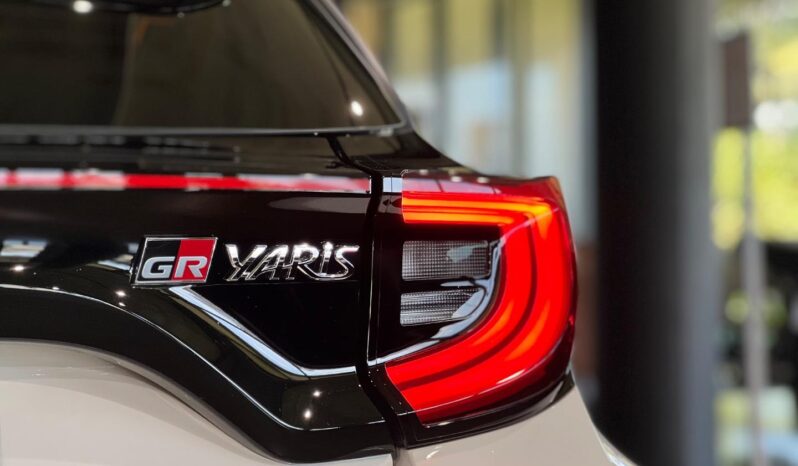 
								2021 Toyota GR Yaris 1.6T Rally full									