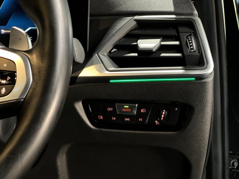 
								2022 BMW 3 Series 330i M Sport full									