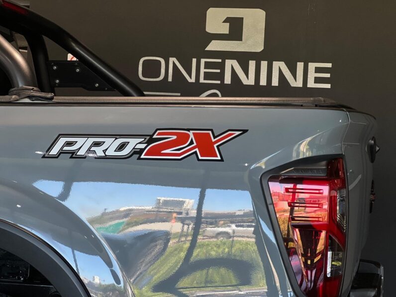 
								2023 Nissan Navara 2.5DDTi Double Cab PRO-2X full									