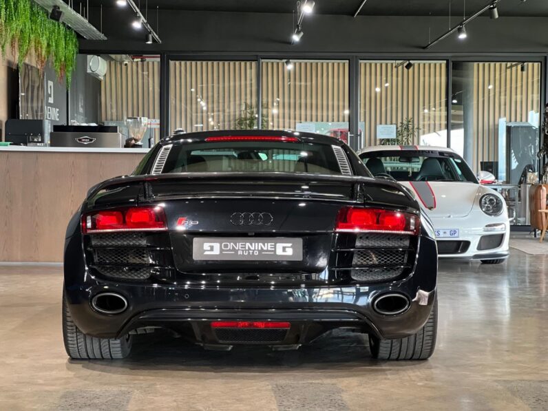 
								2009 Audi R8 5.2 V10 Quattro Auto full									