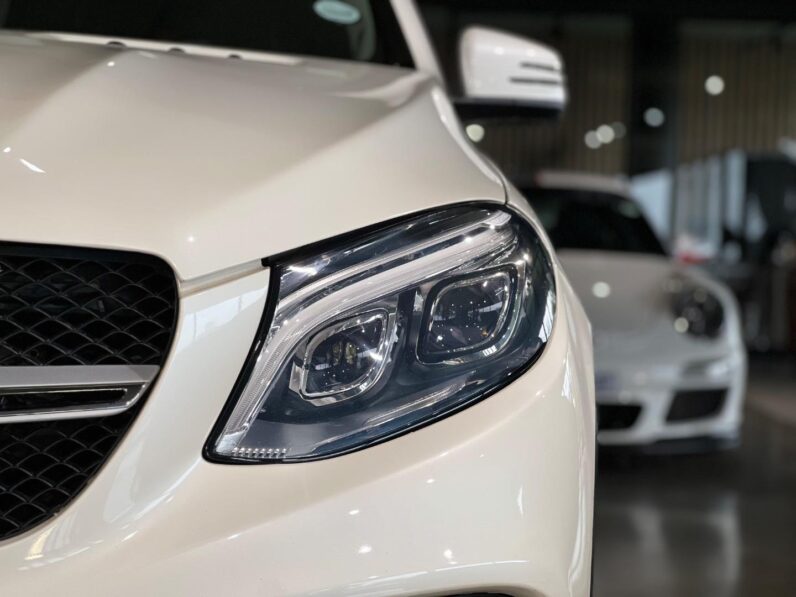 
								2016 Mercedes-Benz GLE GLE350d Coupe full									