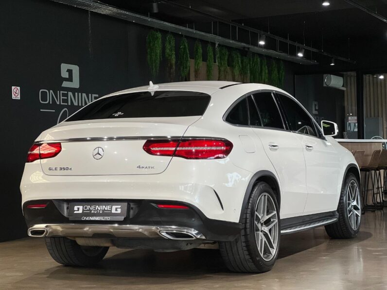 
								2016 Mercedes-Benz GLE GLE350d Coupe full									