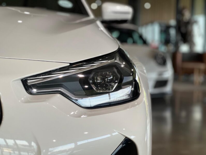 
								2023 BMW 2 Series 220i Coupe M Sport full									