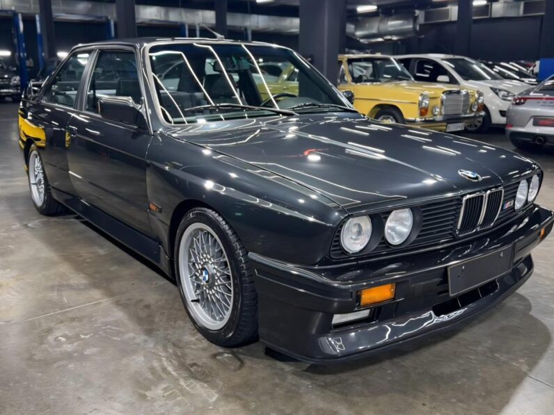 
								1989 BMW M3 E30 Coupe full									