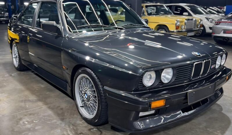 
								1989 BMW M3 E30 Coupe full									