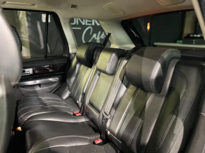 
								2011 Land Rover Range Rover Sport SDV6 HSE Luxury full									