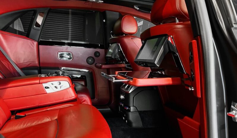 
								2016 Rolls-Royce Ghost 6.6L full									