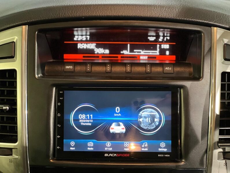 
								2020 Mitsubishi Pajero 3-Door 3.2DI-D GLS full									