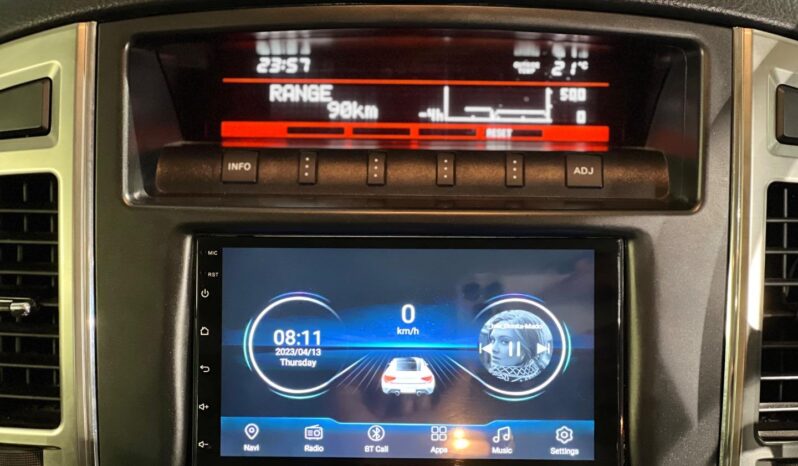 
								2020 Mitsubishi Pajero 3-Door 3.2DI-D GLS full									