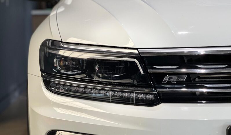 
								2018 Volkswagen Tiguan 2.0TSI 4Motion Highline R-Line full									