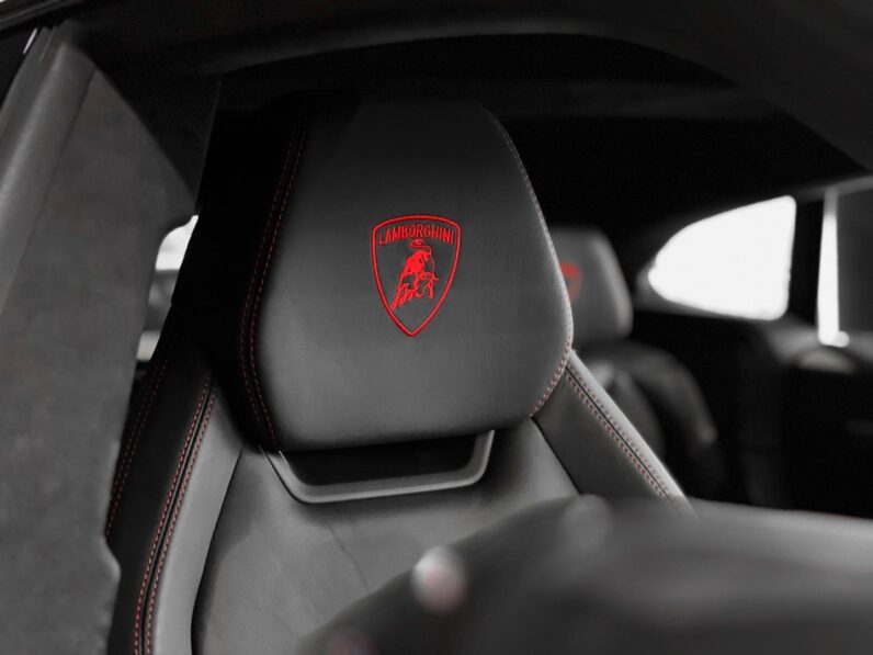 
								2019 Lamborghini Urus Urus full									