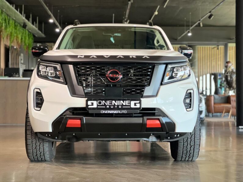 
								2025 Nissan Navara 2.5DDTi Double Cab PRO-2X full									