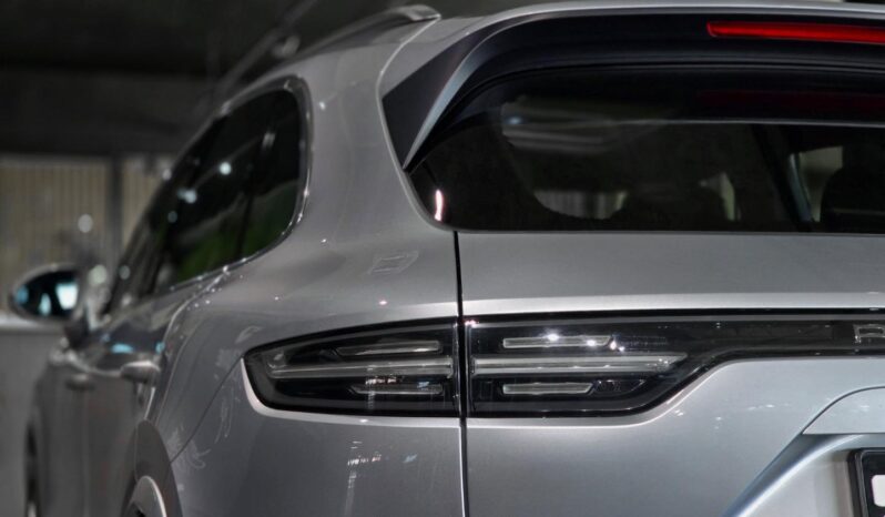 
								2018 Porsche Cayenne S full									