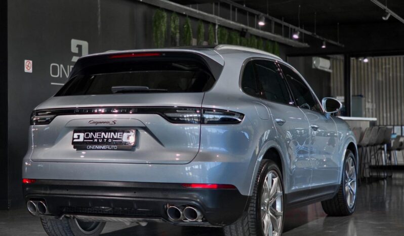 
								2018 Porsche Cayenne S full									