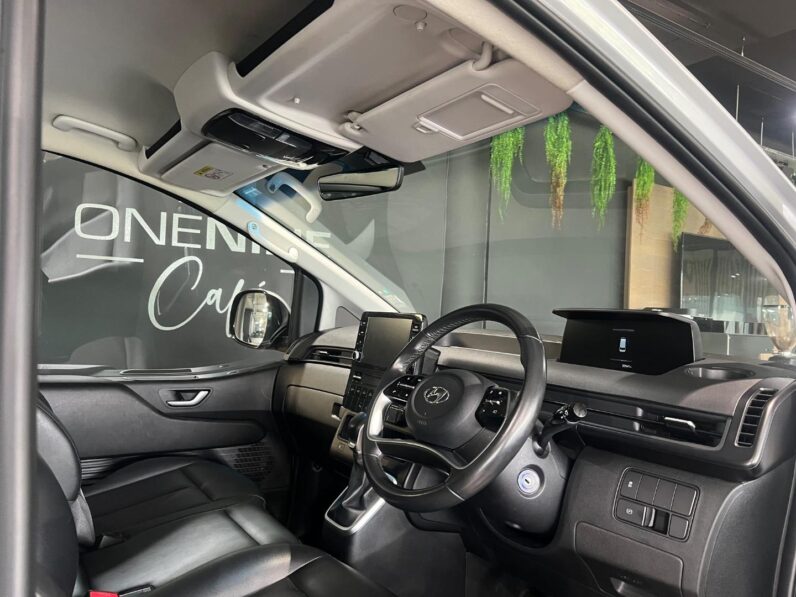 
								2023 Hyundai Staria 2.2D Executive 9-seater full									