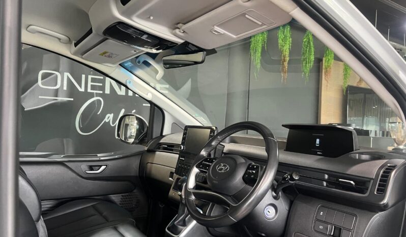 
								2023 Hyundai Staria 2.2D Executive 9-seater full									