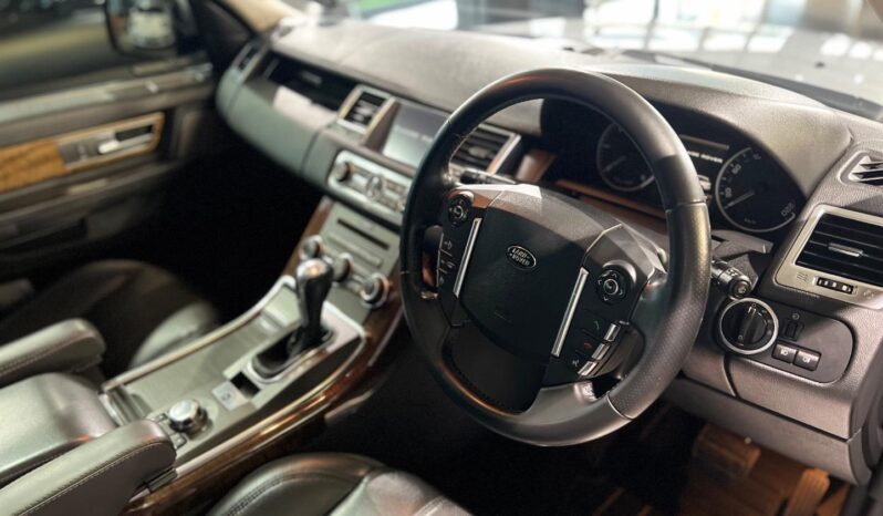 
								2011 Land Rover Range Rover Sport SDV6 HSE Luxury full									