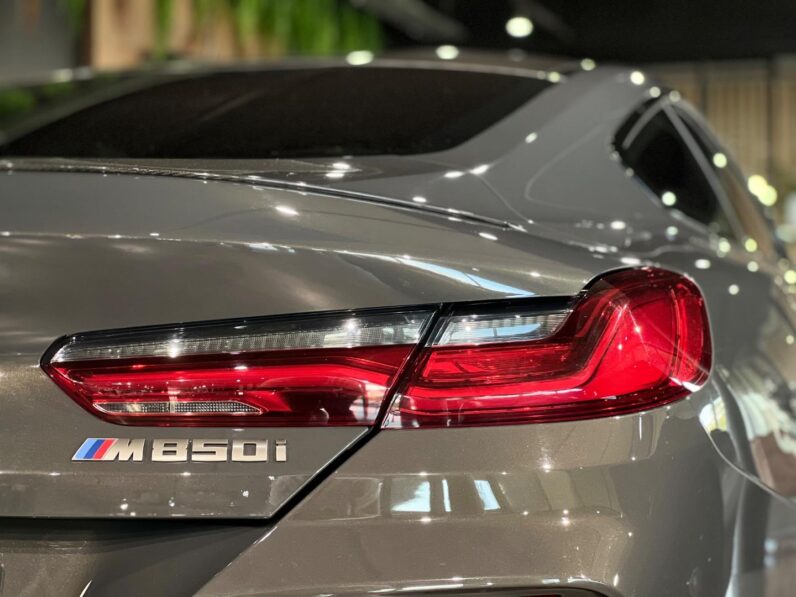 
								2019 BMW 8 Series M850i xDrive Coupe full									