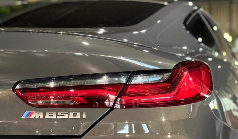 
								2019 BMW 8 Series M850i xDrive Coupe full									