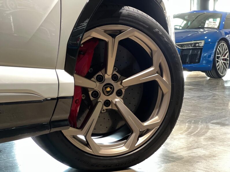 
								2019 Lamborghini Urus Urus full									