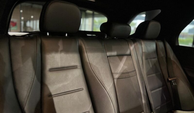 
								2021 Mercedes-Benz GLE GLE400d 4Matic AMG Line full									