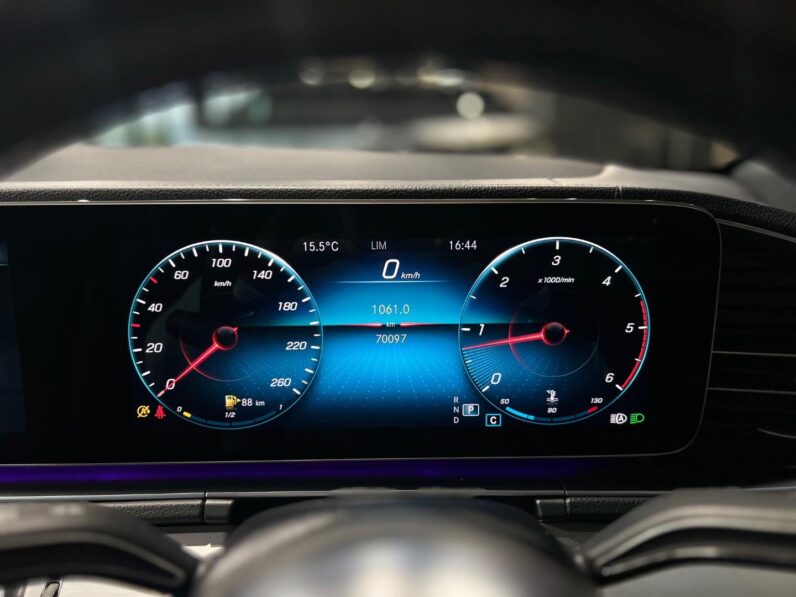 
								2021 Mercedes-Benz GLE GLE400d 4Matic AMG Line full									