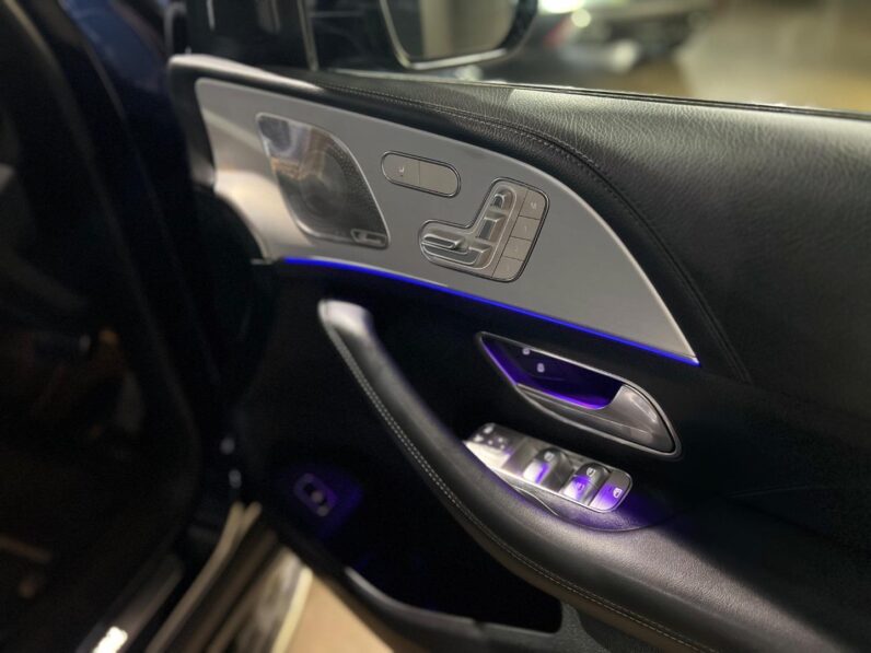 
								2021 Mercedes-Benz GLE GLE400d 4Matic AMG Line full									