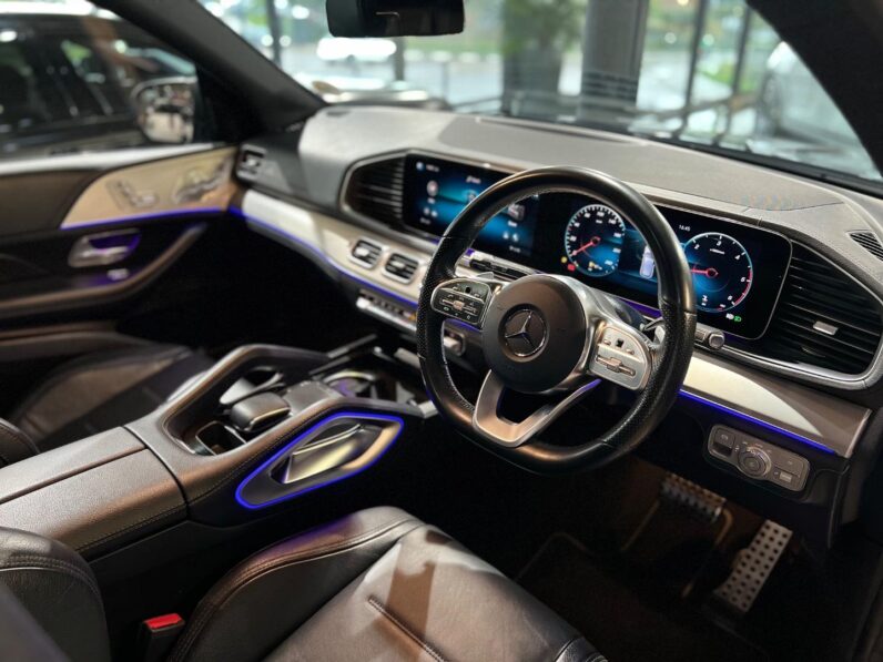 
								2021 Mercedes-Benz GLE GLE400d 4Matic AMG Line full									