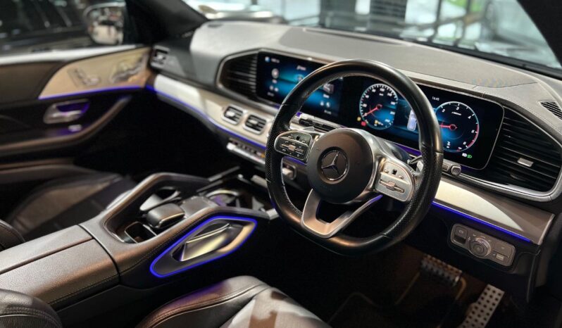 
								2021 Mercedes-Benz GLE GLE400d 4Matic AMG Line full									