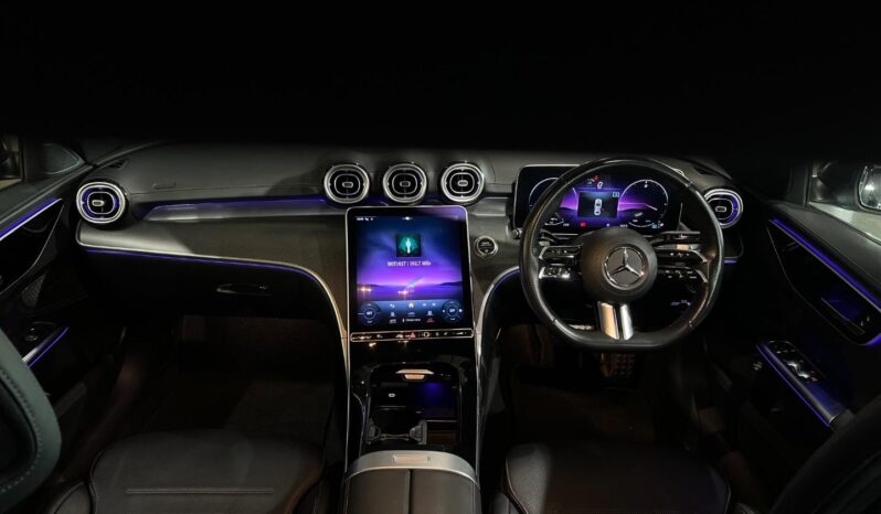 
								2023 Mercedes-Benz C-Class C200 AMG Line full									