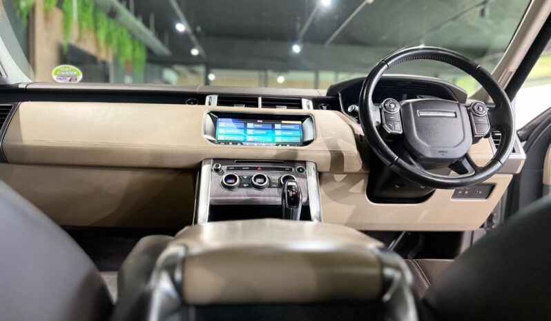 
								2017 Land Rover Range Rover Sport HSE TDV6 full									