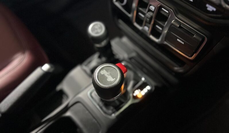 
								2024 Jeep Wrangler Unlimited 3.6 Sport full									