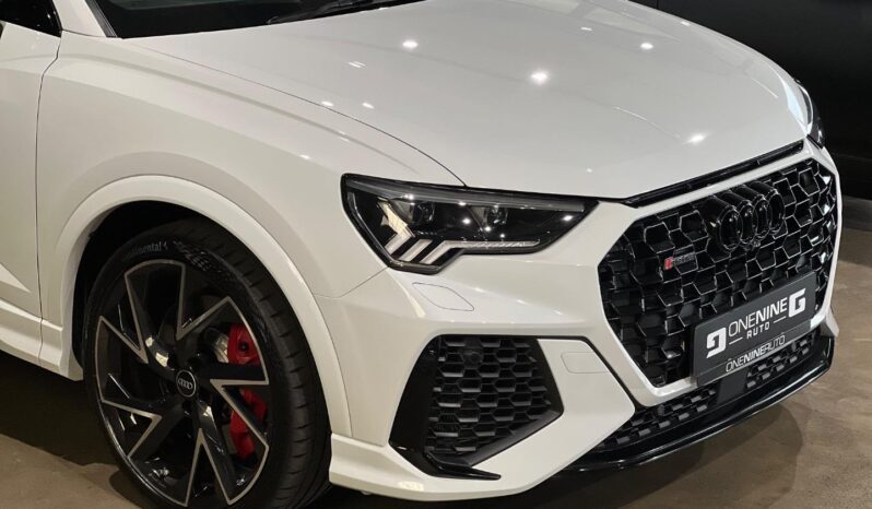 
								2021 Audi RSQ3 Sportback Quattro full									