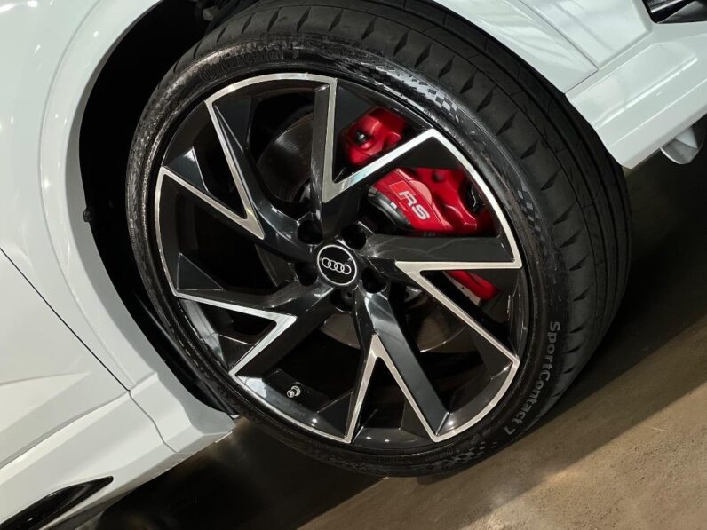 
								2021 Audi RSQ3 Sportback Quattro full									