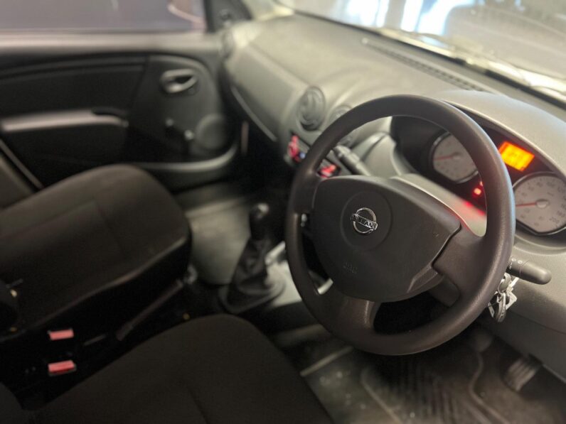
								2017 Nissan NP200 1.5dCi Safety Pack full									