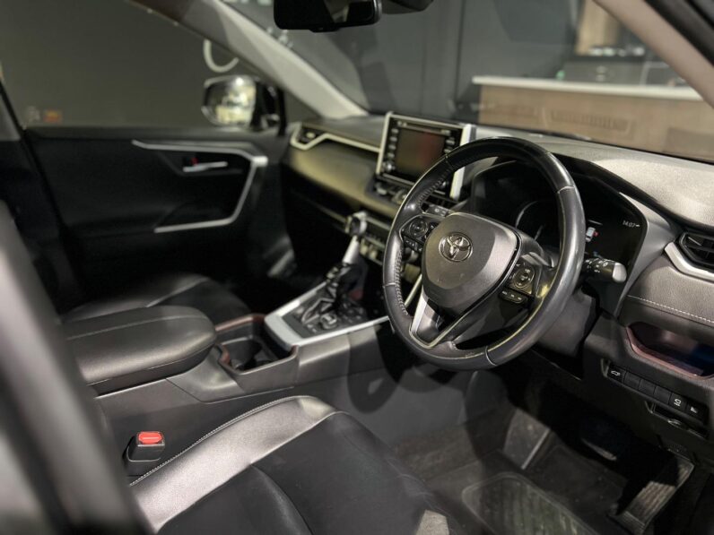 
								2019 Toyota RAV4 2.5 AWD VX full									