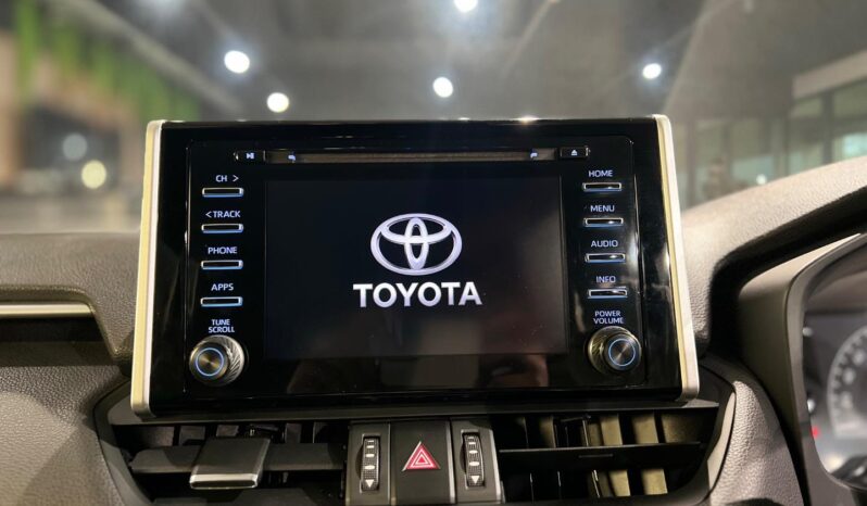 
								2019 Toyota RAV4 2.5 AWD VX full									