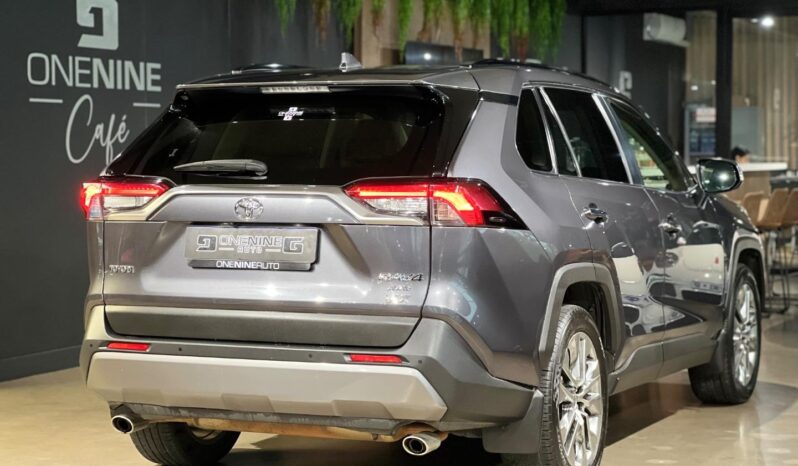 
								2019 Toyota RAV4 2.5 AWD VX full									