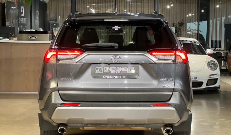 
								2019 Toyota RAV4 2.5 AWD VX full									