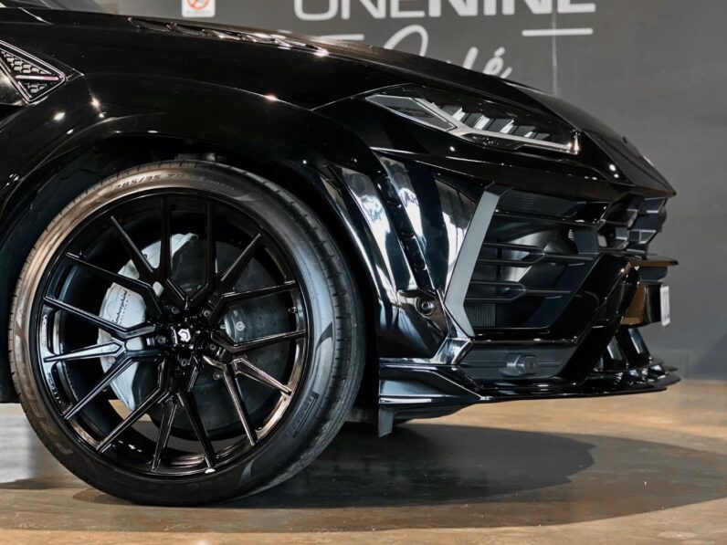 
								2021 Lamborghini Urus Urus full									