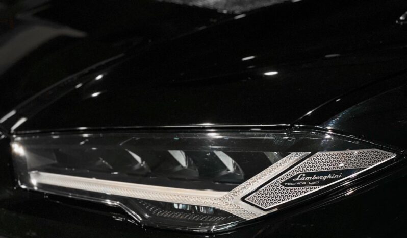
								2021 Lamborghini Urus Urus full									