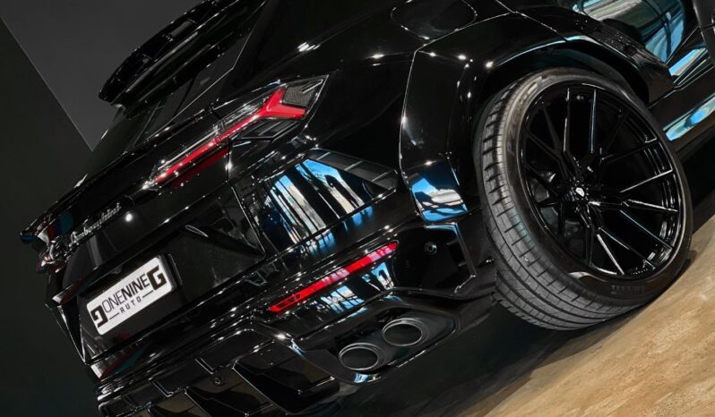 
								2021 Lamborghini Urus Urus full									