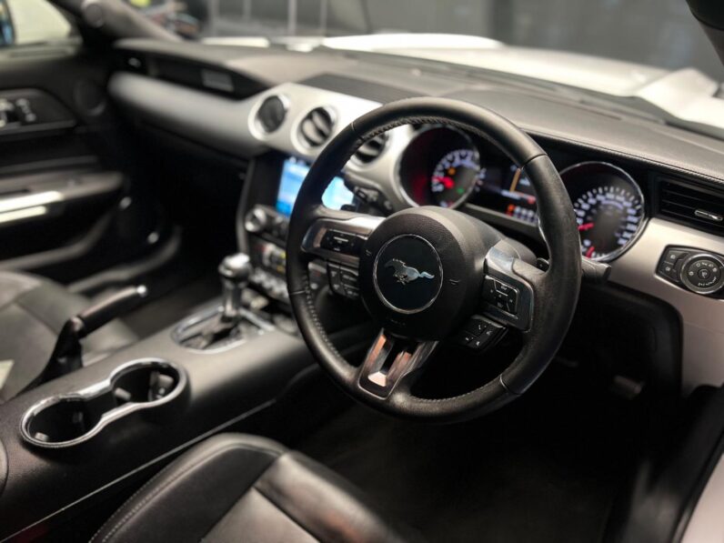 
								2017 Ford Mustang 5.0 GT Fastback Auto full									