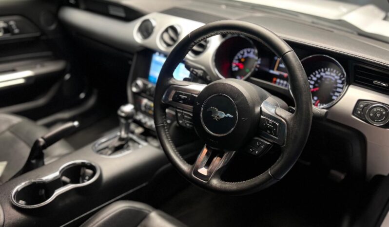 
								2017 Ford Mustang 5.0 GT Fastback Auto full									