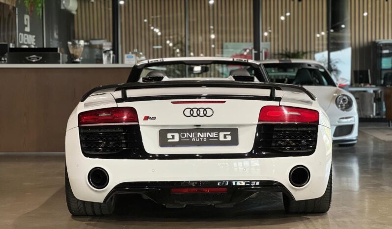 
								2014 Audi R8 4.2 Spyder Quattro full									